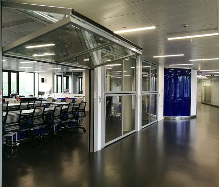 電動上折門.jpg 電動上折門.jpg